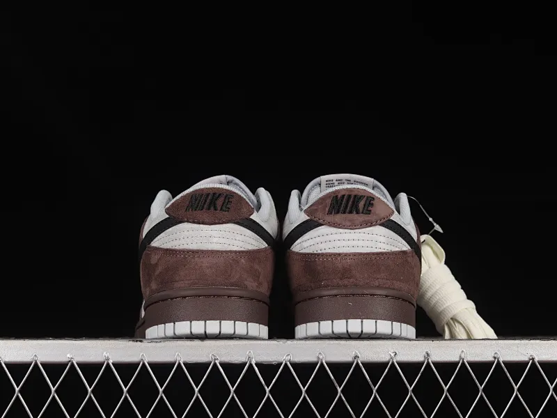 All Categories Nk SB Dunk Series Nk SB Dunk Low Low-top sneakers Otomo Katsuhiro x Nk SB Dunk Low "Steamboy OST" Creative customization collaboration Otomo Katsuhiro co-branded SB low-top sports and leisure sneakers DD9606-123